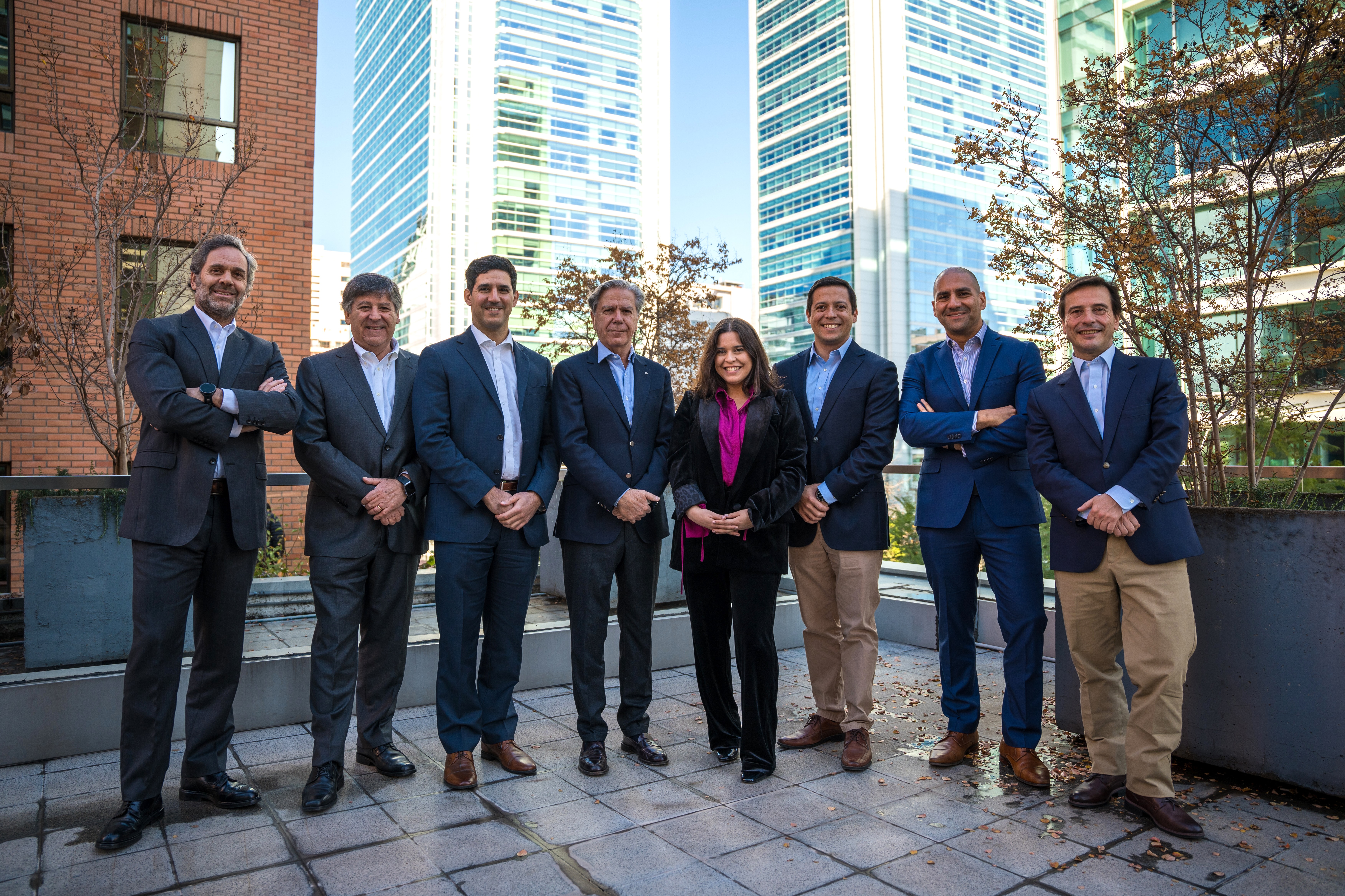 Inversión en proyectos stand-alone BESS y PMGDs híbridos